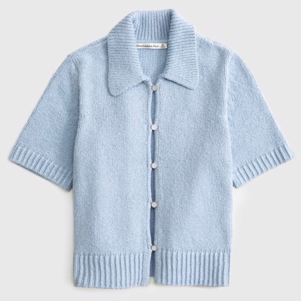 NWOT Abercrombie Short-Sleeve Collared Cardigan in Blue